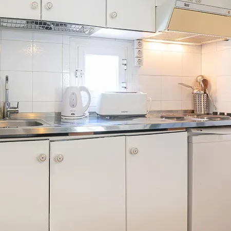 Occidental 1&2 - Puerto Banus Apartment *
